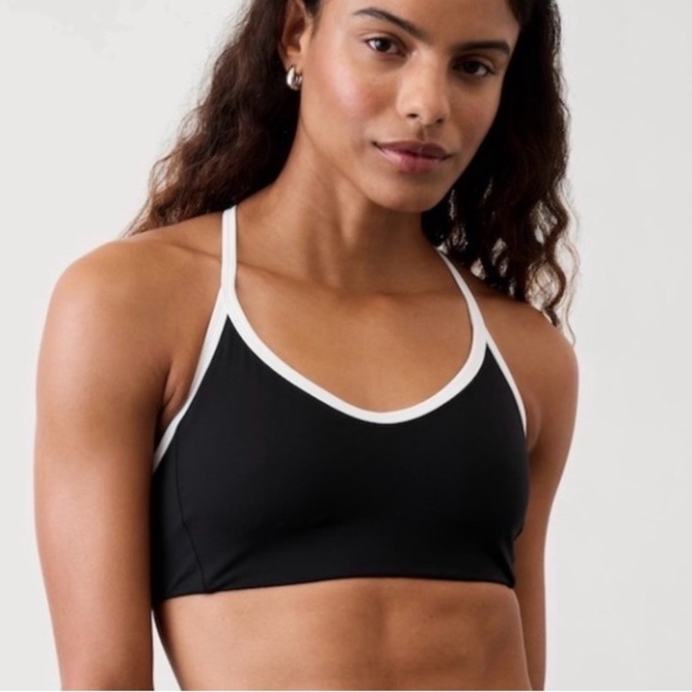 Athleta see breeze bikini top NWT size XL
